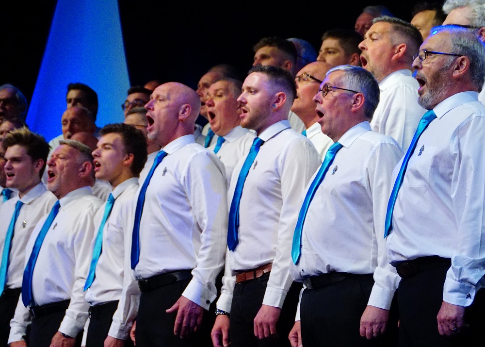 Choir-sing-men-group-commitment